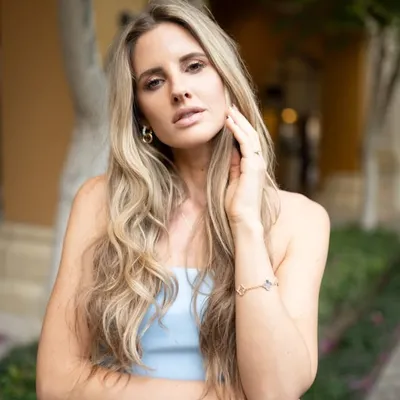 JANINE SEIBERTH| MODEL | PSYCHOLOGIE| REAL ESTATE profile