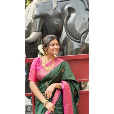 Januu profile