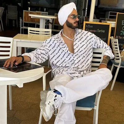 Jaspreet Bindra profile