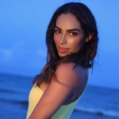 Jasia Flores profile