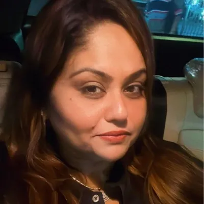 Adv Yasmeen Wankhede profile
