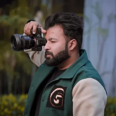 Wedding Photographer profile