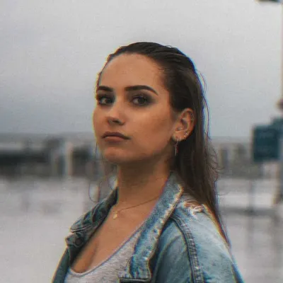 JASMIN L. profile