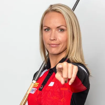 Jasmin Ouschan profile