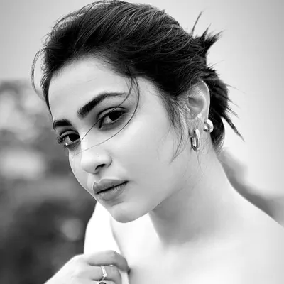Jesmin Roy profile