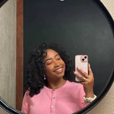 Jasmine | Arts & Crafts + Girly Hobbies profile