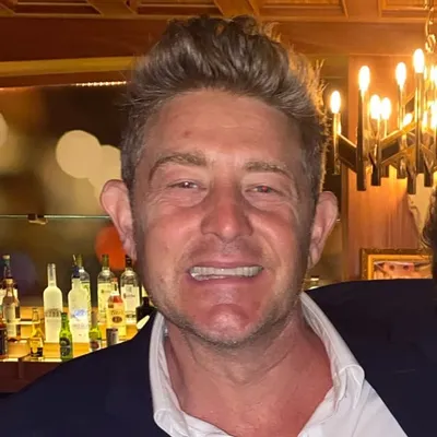 Jason Nash profile