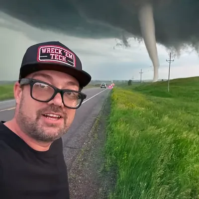 Storm Chaser Jason Weingart