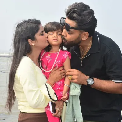 jass+priyanka =jasleen ๐๐ profile
