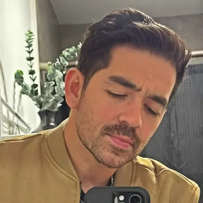 Javier Zepeda profile