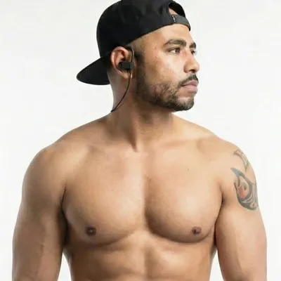 JAY COLOMBO profile