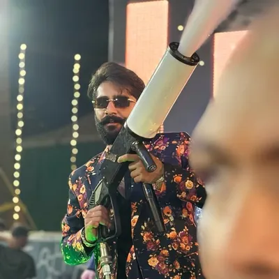 Jay Jani 🤙 profile