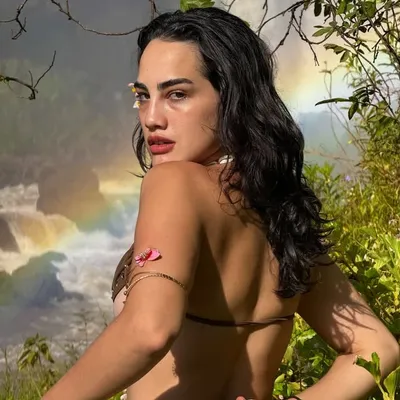 J AZZ🌈 profile