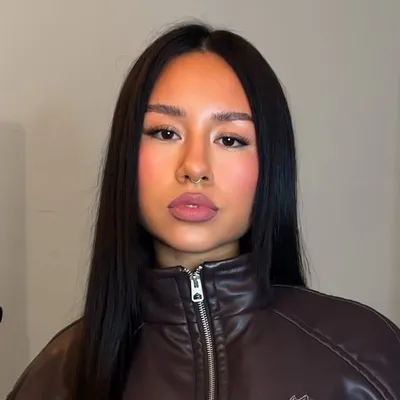 JAZMIN GONZALEZ ✿ profile