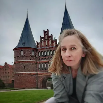 Jasmin Kämmerer "Travel & Explore" profile