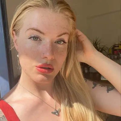 Skincare with Jazzy🌼 profile