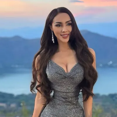 Jessica Lopez profile
