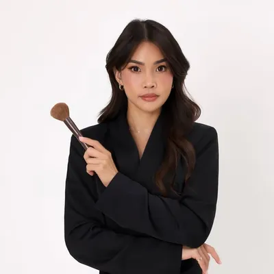 JANISE CHAN | MAKEUP ARTIST profile