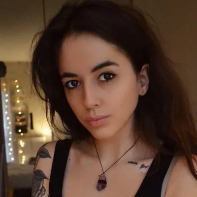 Karolina Ćwiąkała profile