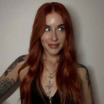 Justine ๐ profile