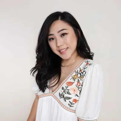 Jeni Lee profile