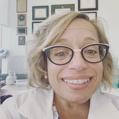 Jennifer Arnold profile
