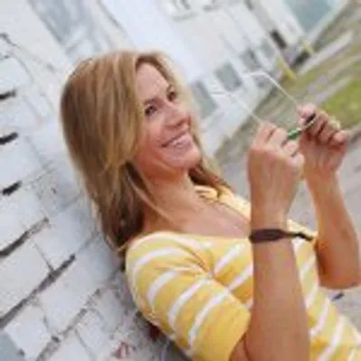 Jen Carfagno profile