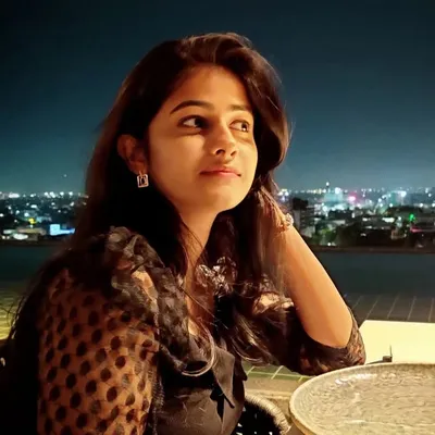 ஜெனிஃபா profile