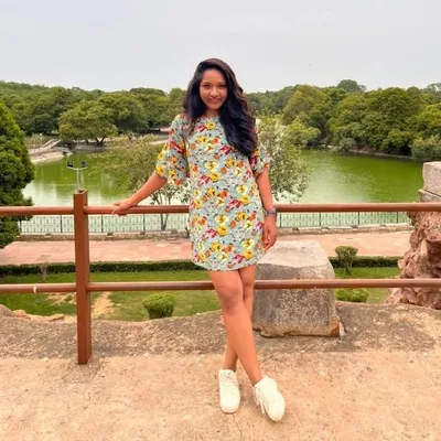 Jenes Surin profile