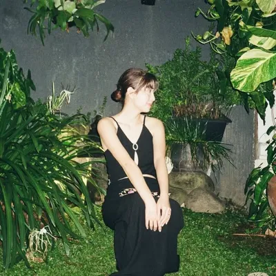 Jen profile