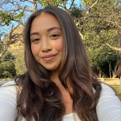 Jennifer Hernandez profile
