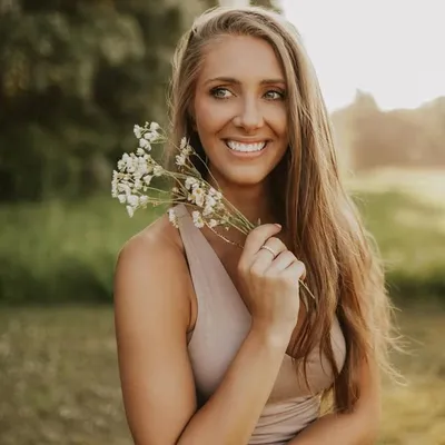 Jenna Compono profile