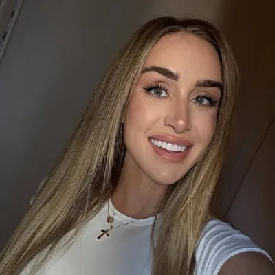 Jenna Hocking profile