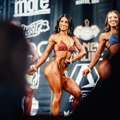 Jenna M Hood profile