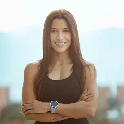 Jennifer Varela profile