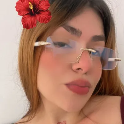 J E N N I F E R profile