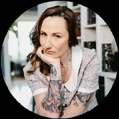 Jennifer L. Armentrout profile