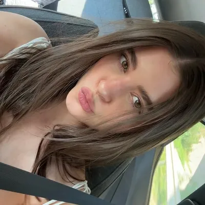Jennifer Amanda profile