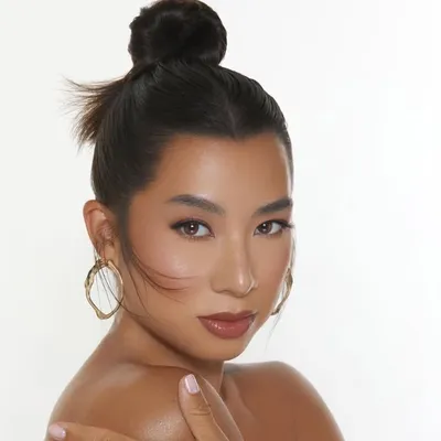 Jennifer Bachdim profile