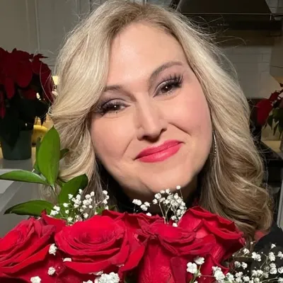 Jennifer Valentyne profile