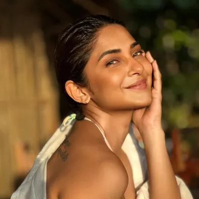 Jennifer Winget profile