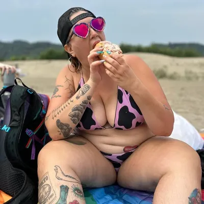 Jenny Bruso (jb) profile