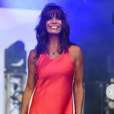Jenny Powell profile