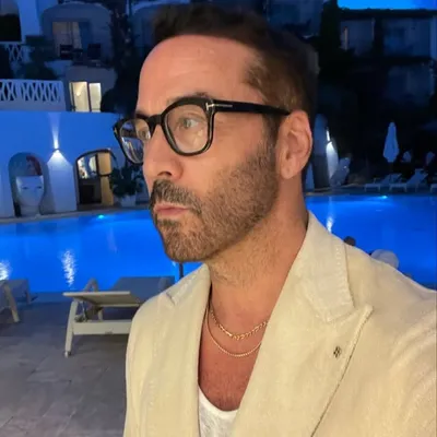 Jeremy Piven profile
