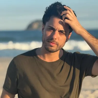Jero Torres Santoro profile