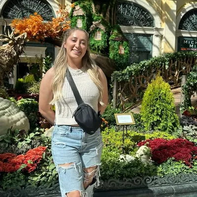 Jess Masters (Holzer) profile
