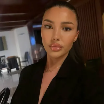 Jess Arrowsmith profile