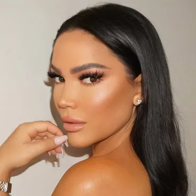 Jessica Parido profile