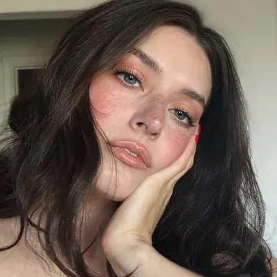 Jess Clements-Huyck profile