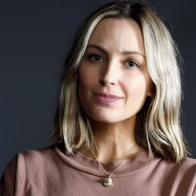 Jessica Knoll profile